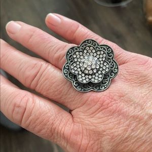 Vintage flower fashion jewelry ring